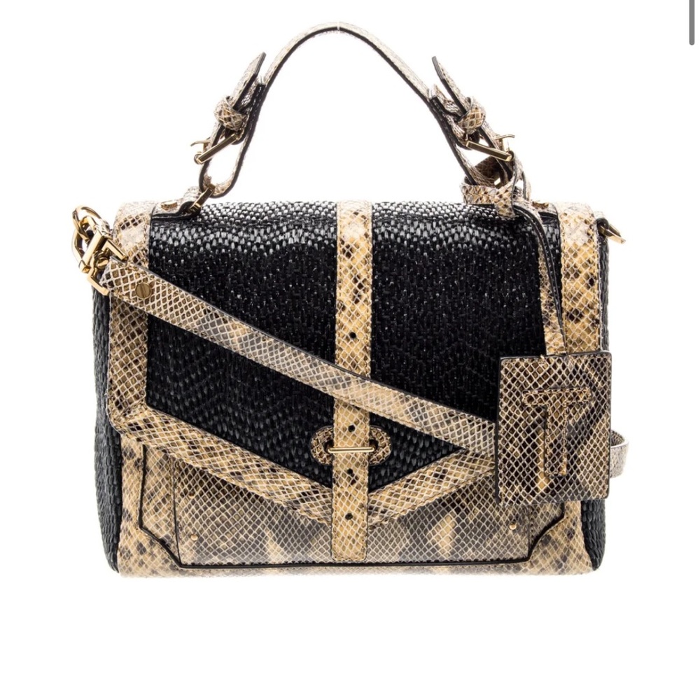 Tory Burch
Snakeskin Crossbody Bag
